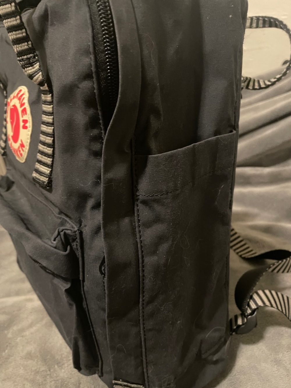 Black Fjallraven Kanken Backpack - Picture 2 of 4